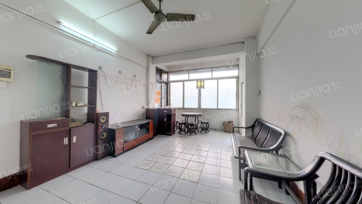 建红街31号二手房实景图