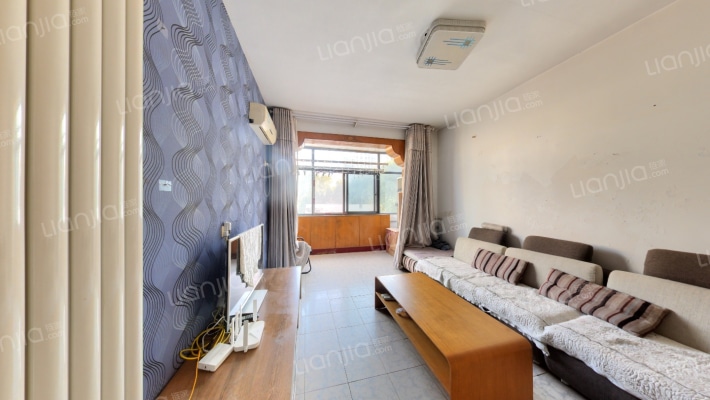 七一三航海小区二手房实景图