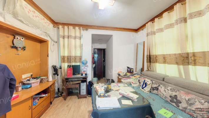 工程学院宿舍二手房实景图