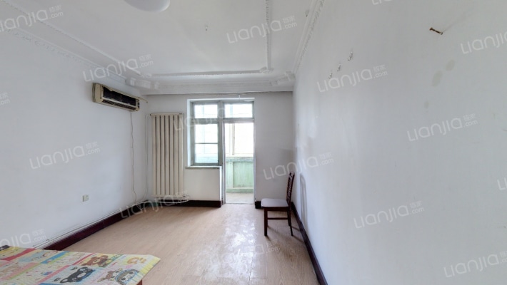 坨南里二手房实景图