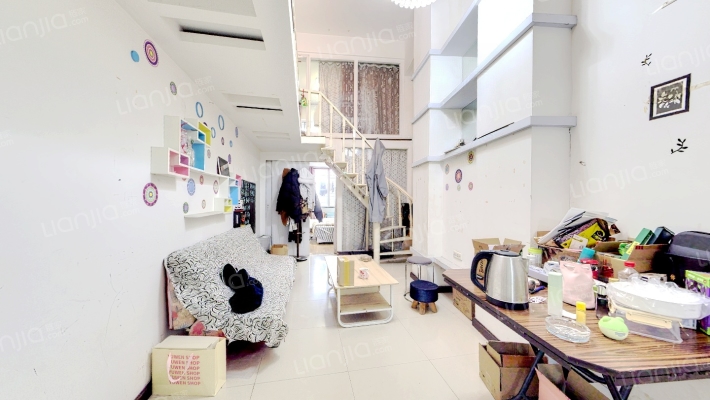 青年城二手房实景图