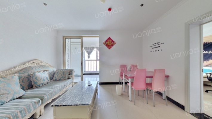 集中供暖，房本满二，精装，拎包入住-客厅