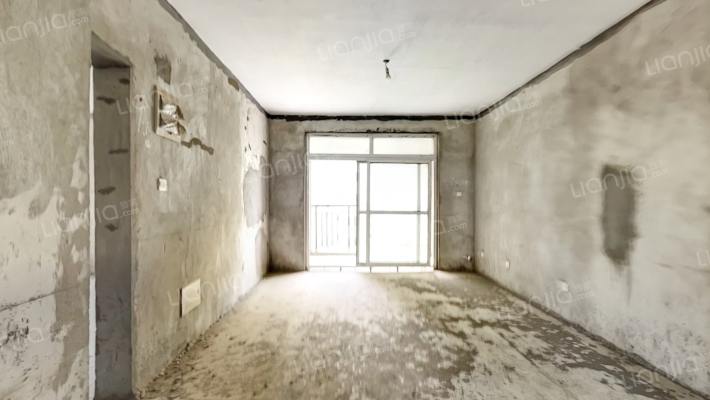 亿嘉名苑二手房实景图