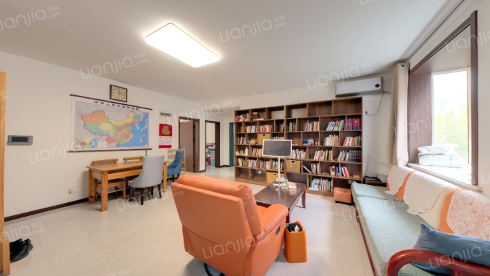 御龙苑小区二手房实景图