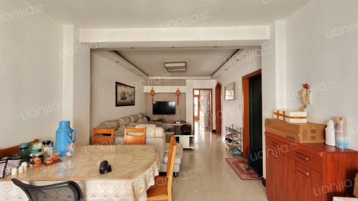 幸福新苑二手房实景图