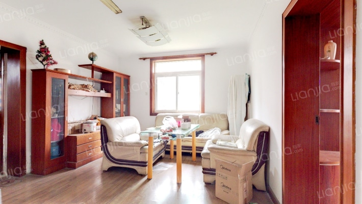 汽修小区二手房实景图