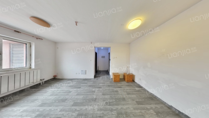 龙峰馨园二手房实景图