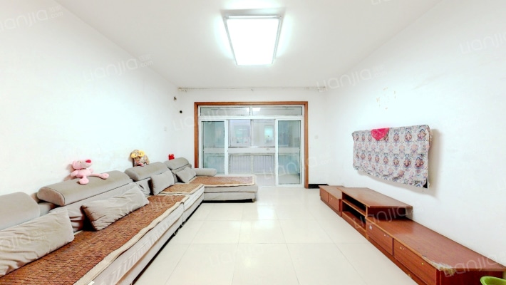 红谷世纪花园B区二手房实景图