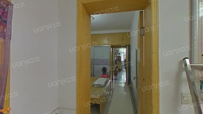 手表家属厂二手房实景图