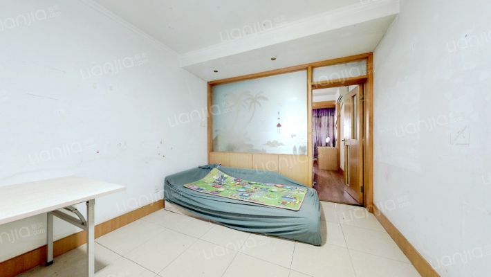 机电设备宿舍二手房实景图