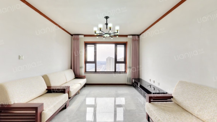 爱达·晶品二手房实景图