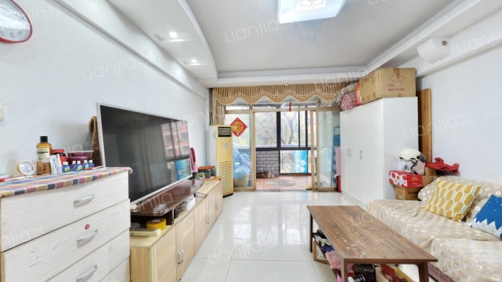 常青花园四小区二手房实景图