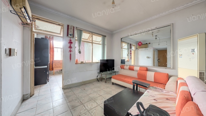 老一中宿舍二手房实景图