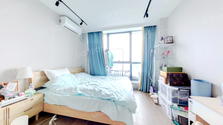 中赢云际二手房实景图