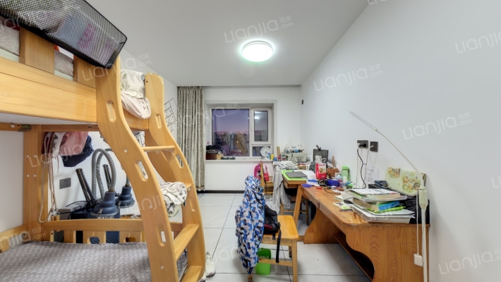 新疆街二手房实景图