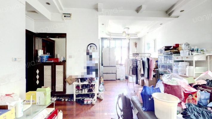 丹青苑A区二手房实景图