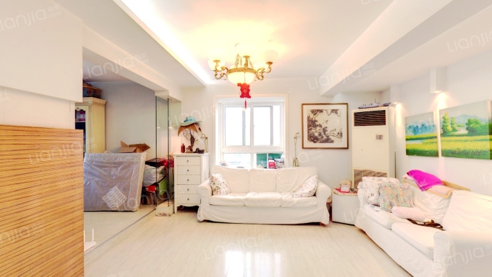 枫丹白露水秀花园二手房实景图