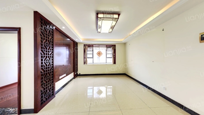 中国铁建梅溪青秀一期二手房实景图