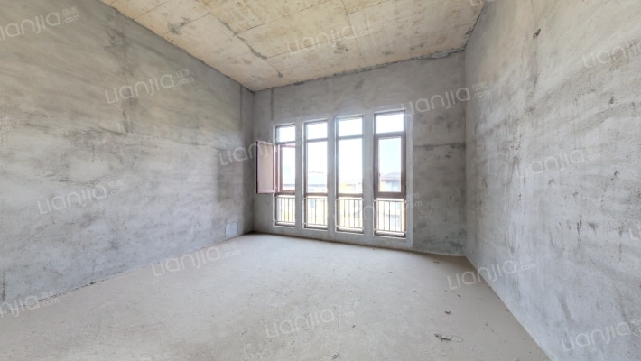 致地龙熙台二手房实景图