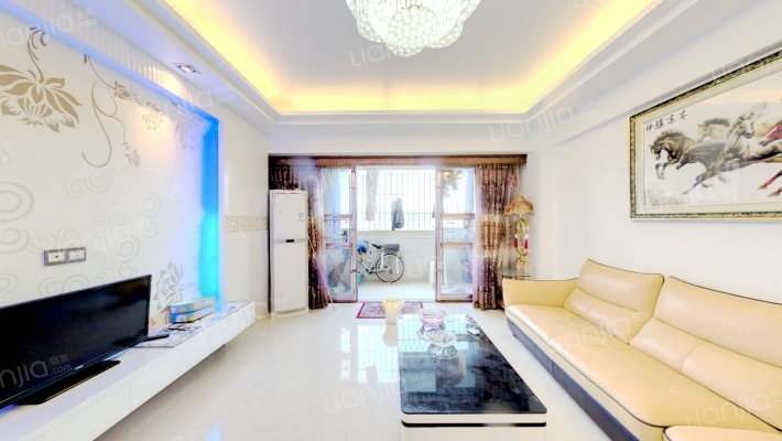 君临香格里D区二手房实景图