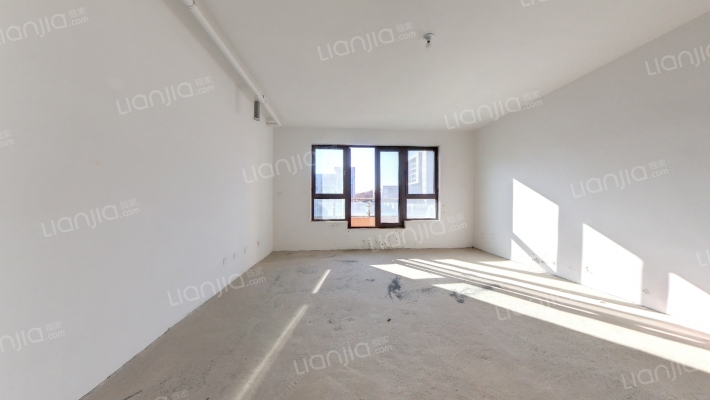 天润清颐阁二手房实景图