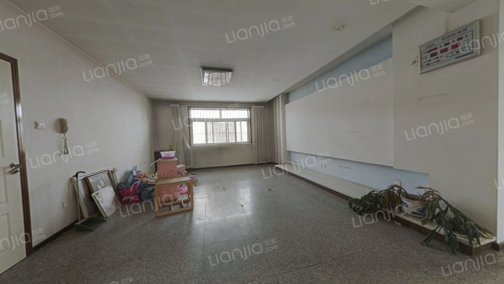 新教师公寓二手房实景图