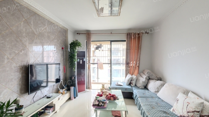 东盟华府二手房实景图