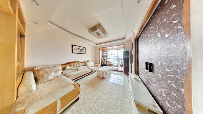 龙博御景二手房实景图