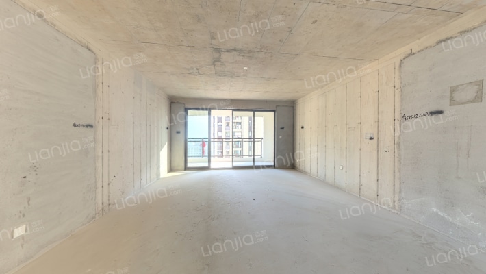 兴铁湘府和园二手房实景图