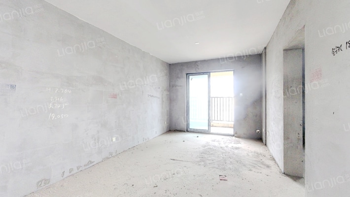 中粮鸿云二手房实景图