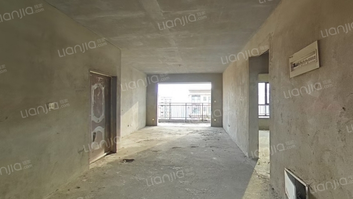 西高皇隆兴居二手房实景图