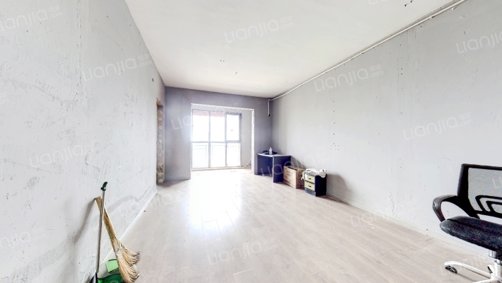 中建东湖明珠二手房实景图