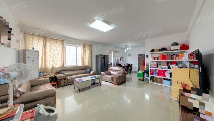 海晟棕蓝海二手房实景图