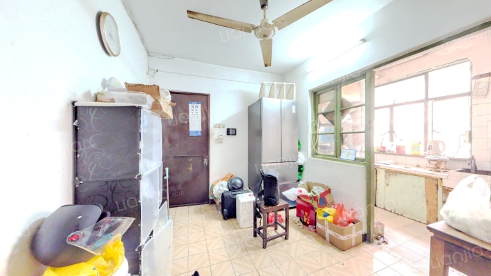 尹江岸二村二手房实景图