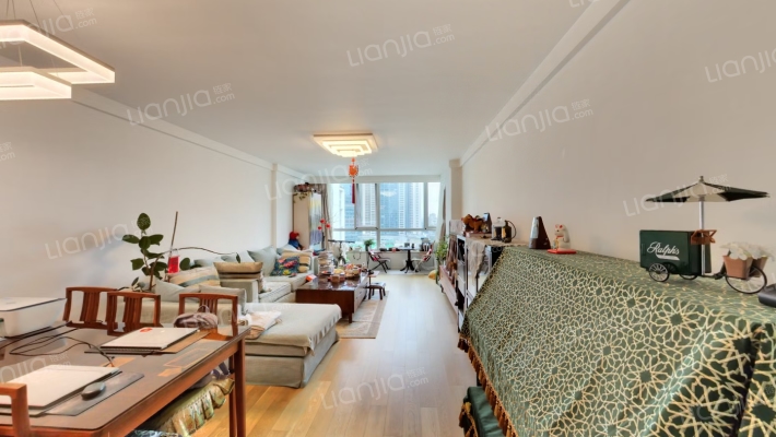 华贸公寓二手房实景图