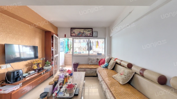 湖畔楼二手房实景图