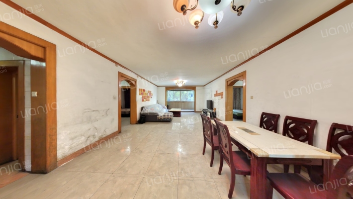 东大街119号二手房实景图