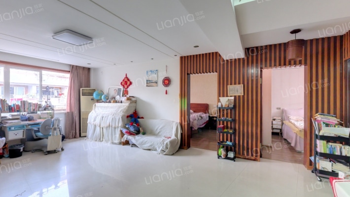 新街公寓二手房实景图