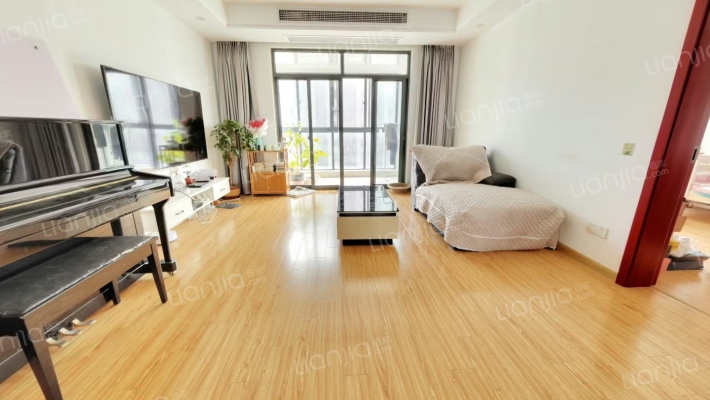 泰和天成二手房实景图