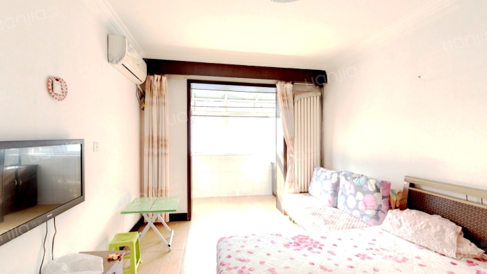 唐山市政楼二手房实景图