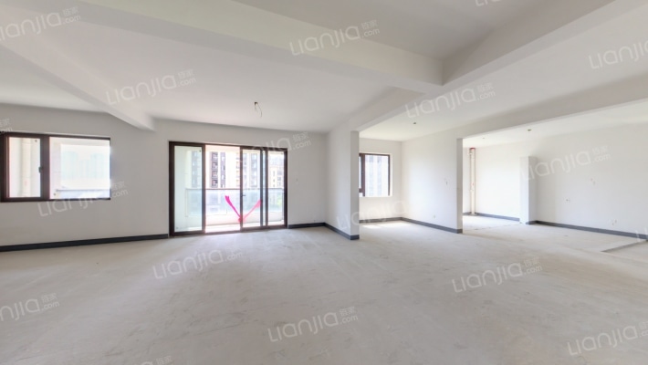 西凤锦园二手房实景图