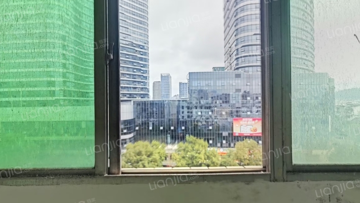 中国工商银行宿舍二手房实景图