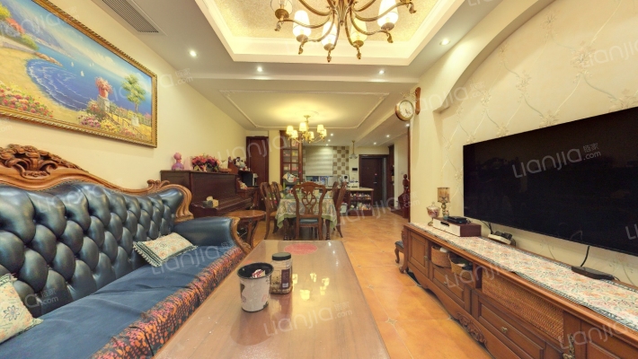 上坤旭辉墅二手房实景图