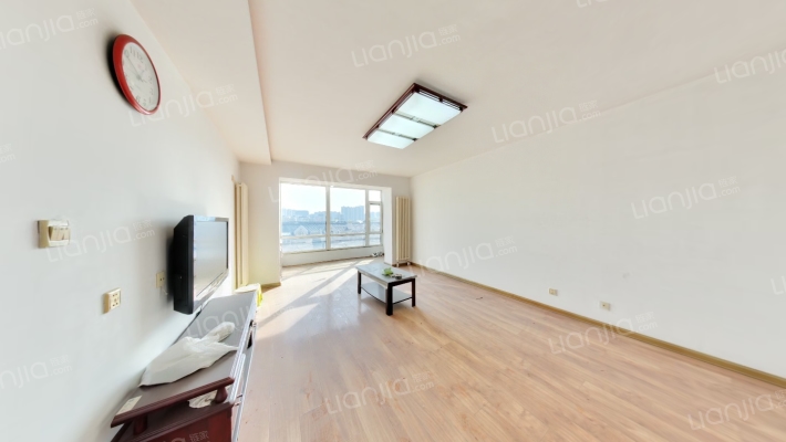 河畔人家二手房实景图