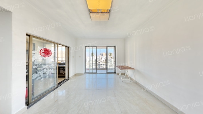 怡美嘉园二手房实景图