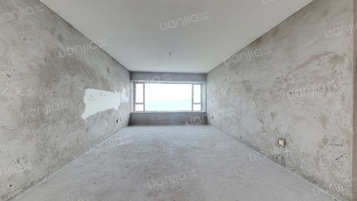 海湾半山二手房实景图