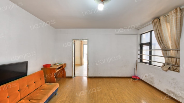 枫丹雅苑二手房实景图