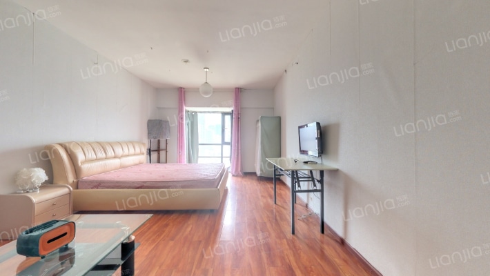 时尚家园二手房实景图