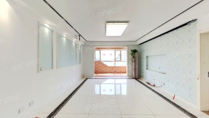 康大风和日丽尚景二手房实景图