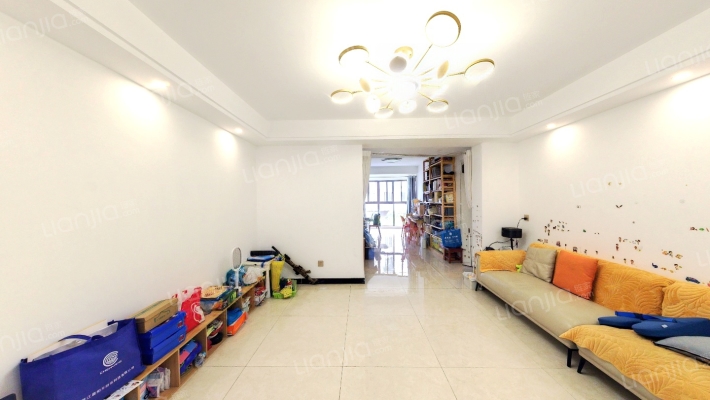 五常大道127号二手房实景图